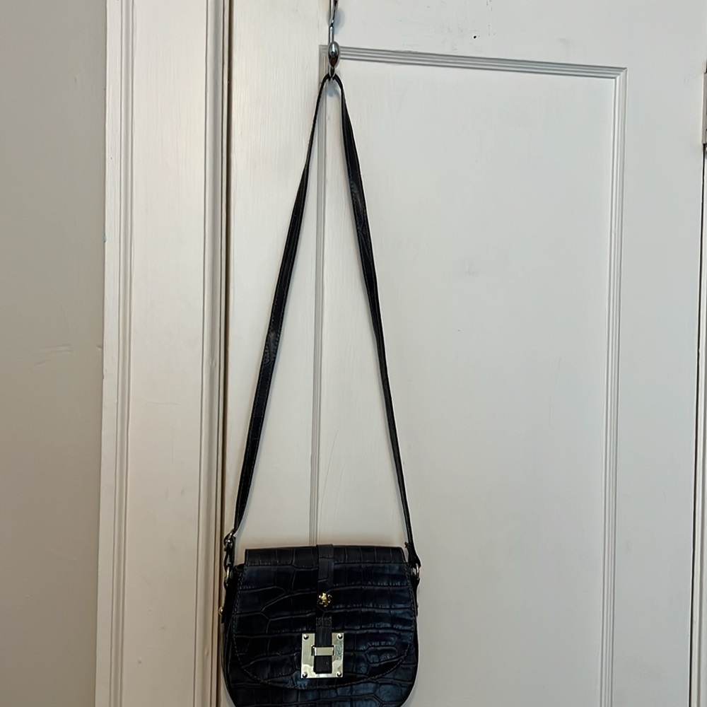 Purse - Picture 3 of 10